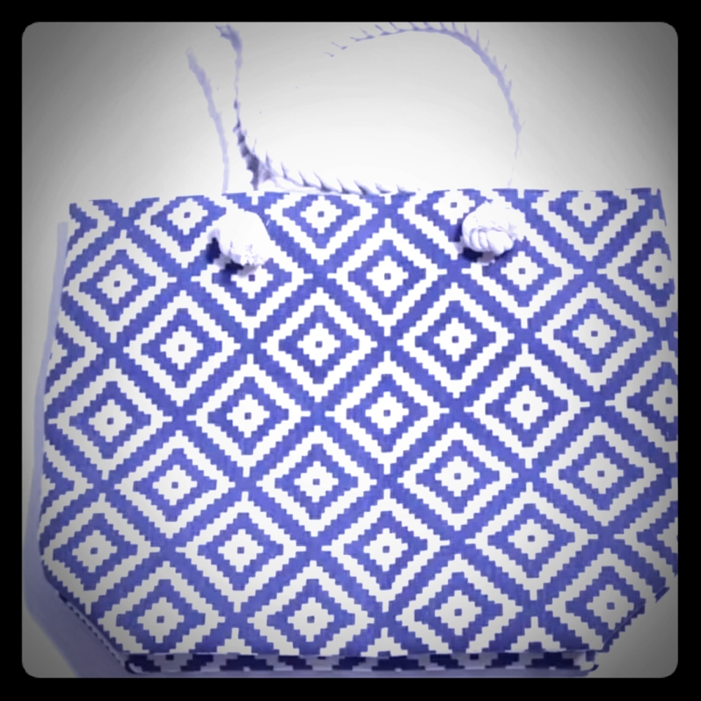 ⛱3/$20 Summer & Rose Diamond Tote Bag new in wrap